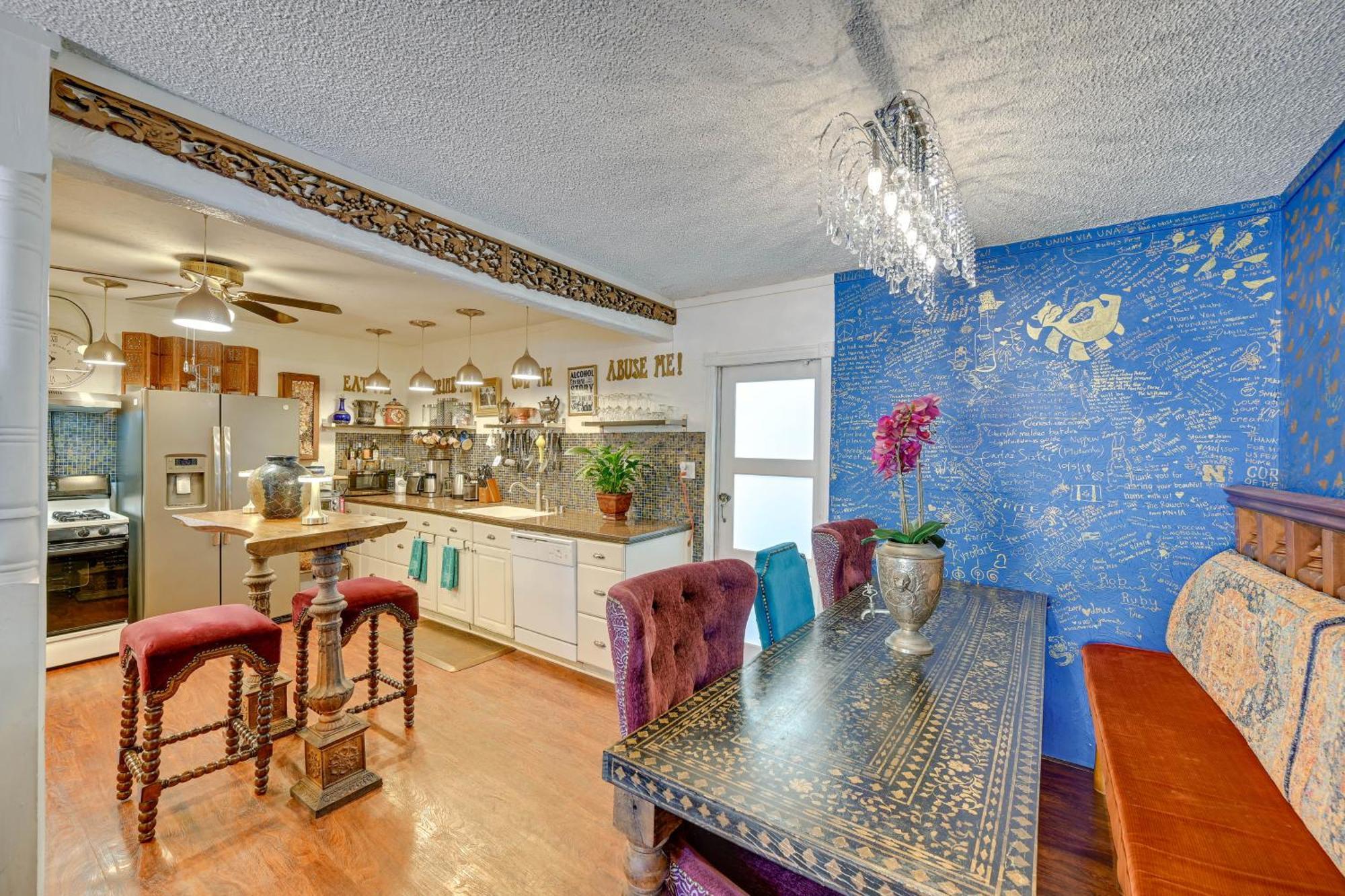 Bohemian Wonderland Benicia Bungalow With Pergola! Bagian luar foto