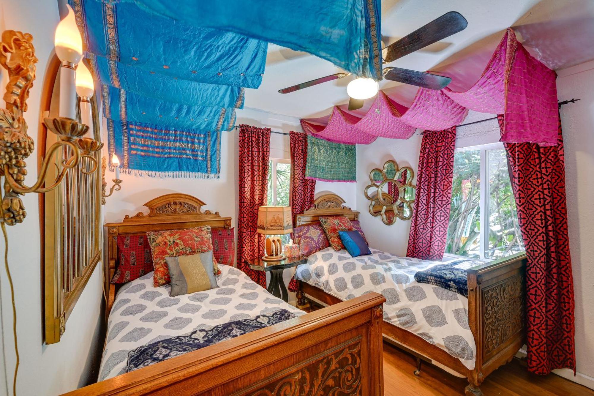Bohemian Wonderland Benicia Bungalow With Pergola! Bagian luar foto